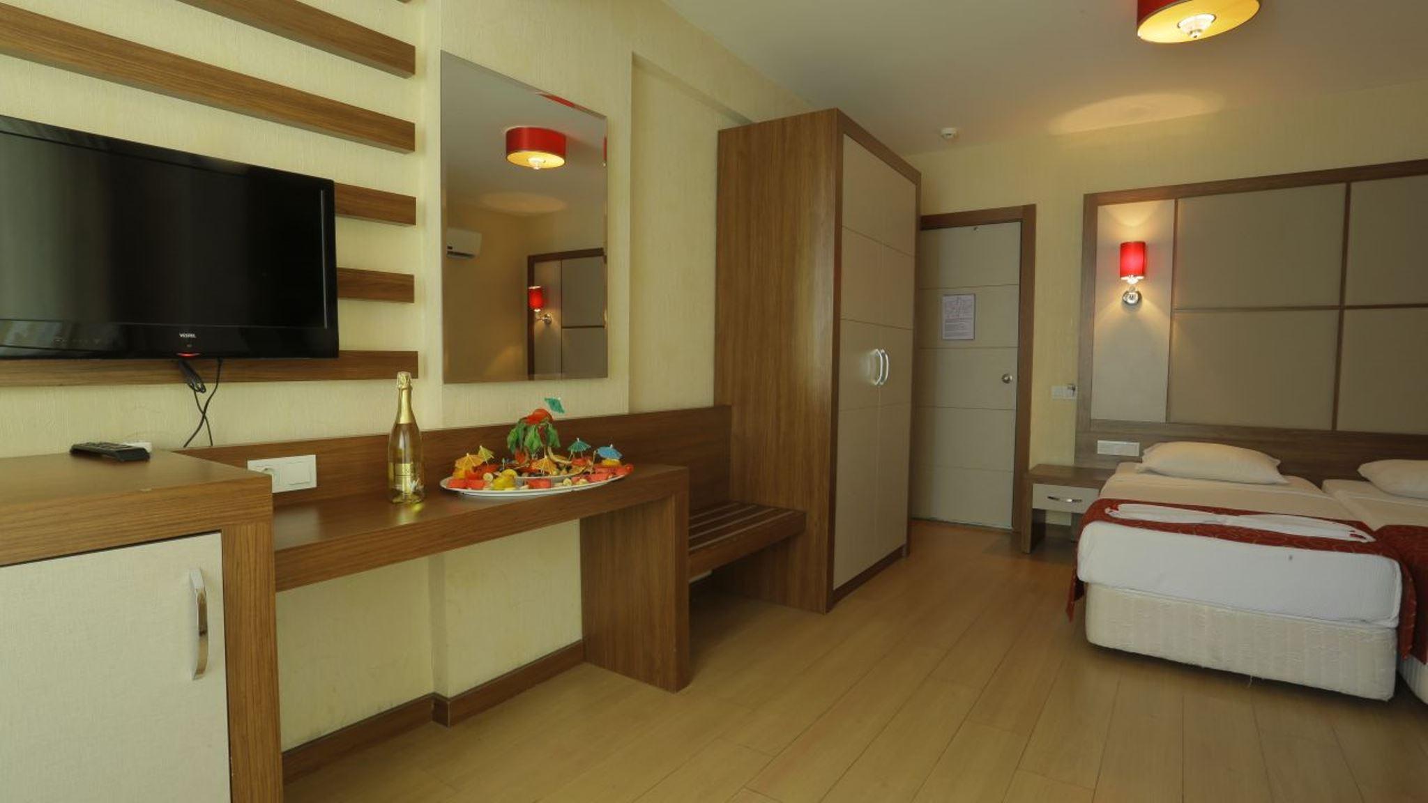 Cleopatra Golden Beach Hotel Alanya