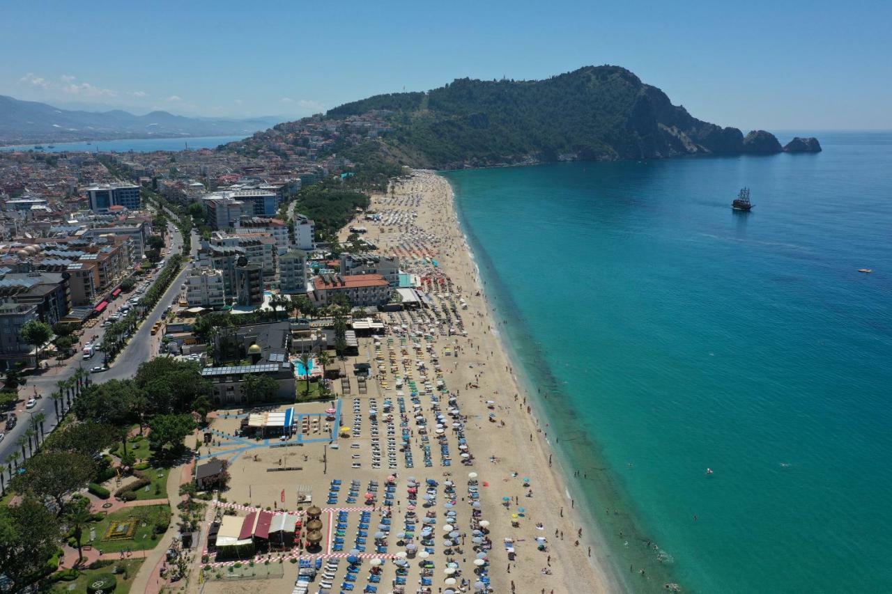 Hotel Cleopatra Golden Beach