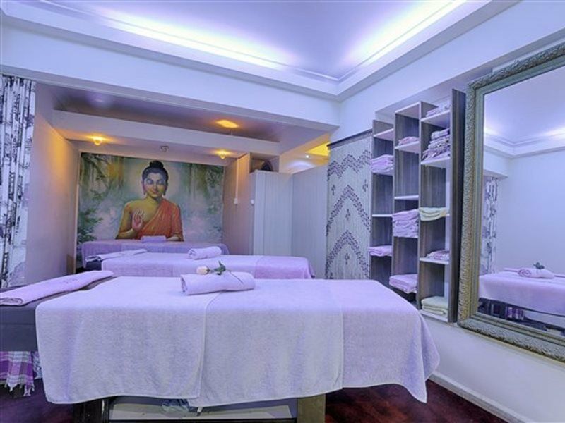 Hotel Cleopatra Golden Beach
