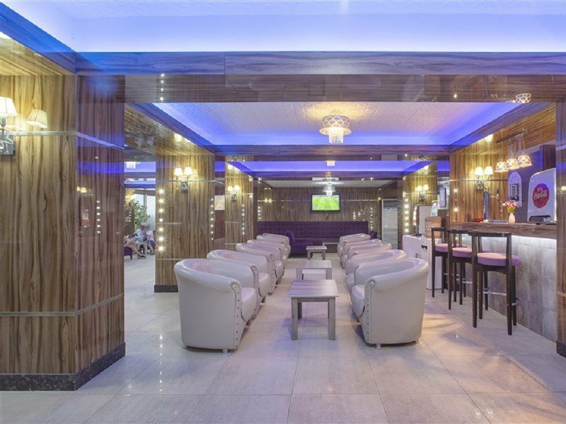 Cleopatra Golden Beach 4* Alanya