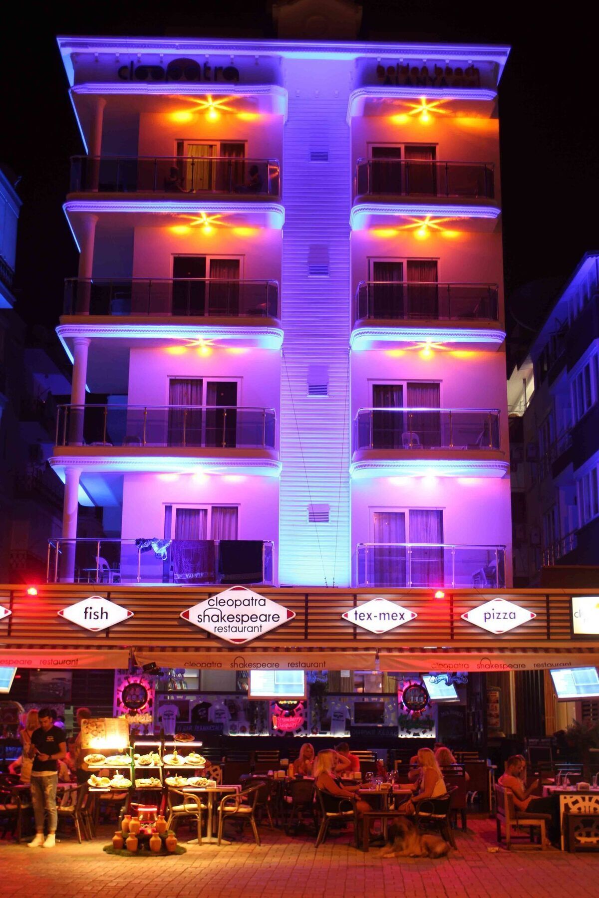 Cleopatra Golden Beach 4* Alanya