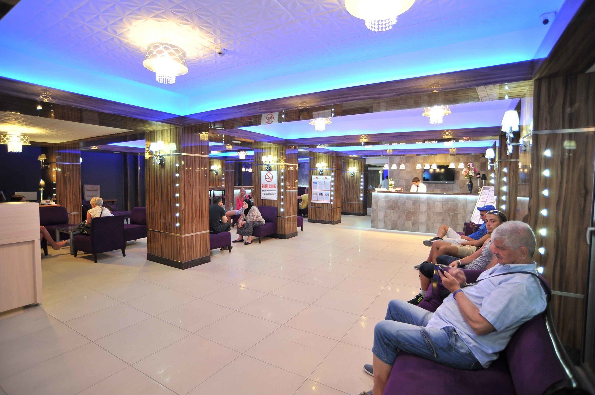 Hotel Cleopatra Golden Beach
