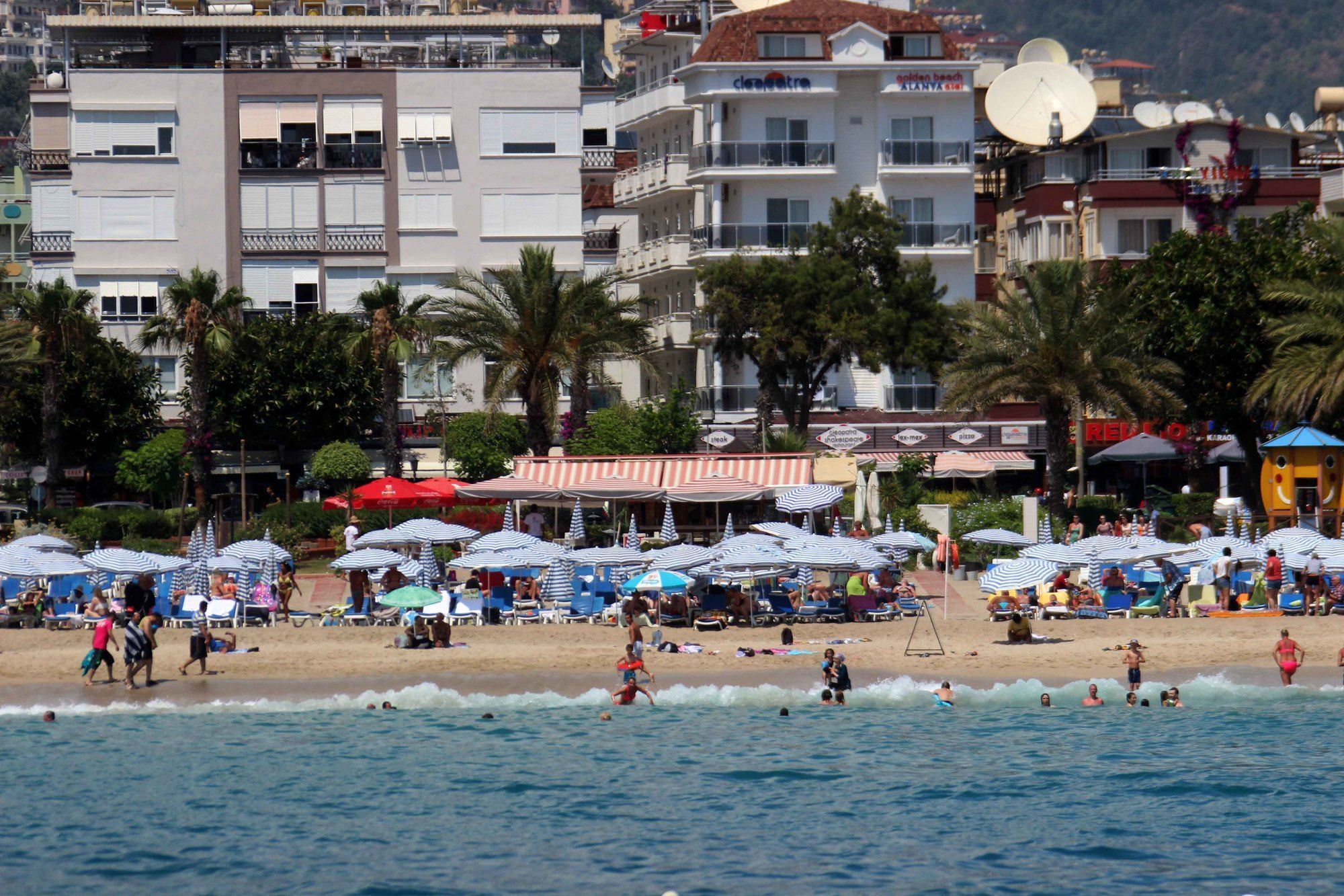 Cleopatra Golden Beach 4*