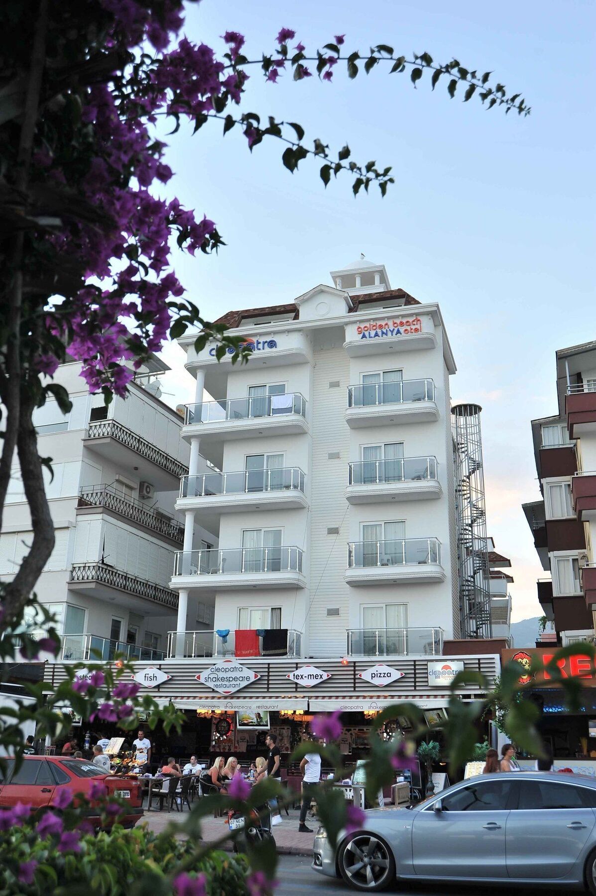 Cleopatra Golden Beach Hotel 4*